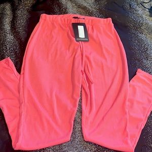 PrettyLittleThing Coral Shape Highwaist Leggings💕